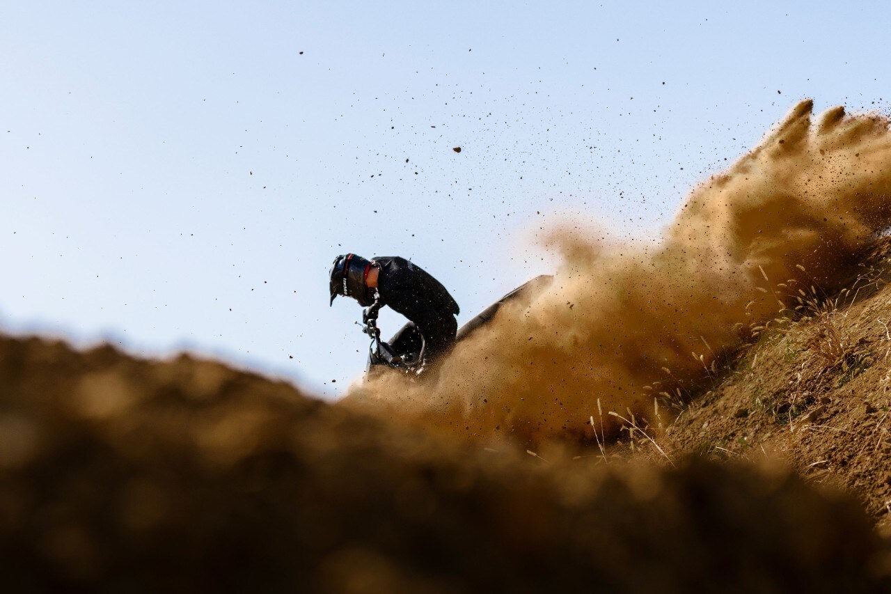 Ducati debutta nel motocross (con lo zampino di Tony Cairoli)